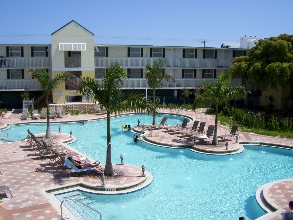 Fairfield Inn & Suites By Marriott Key West Exteriör bild