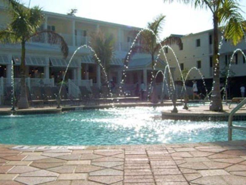 Fairfield Inn & Suites By Marriott Key West Exteriör bild