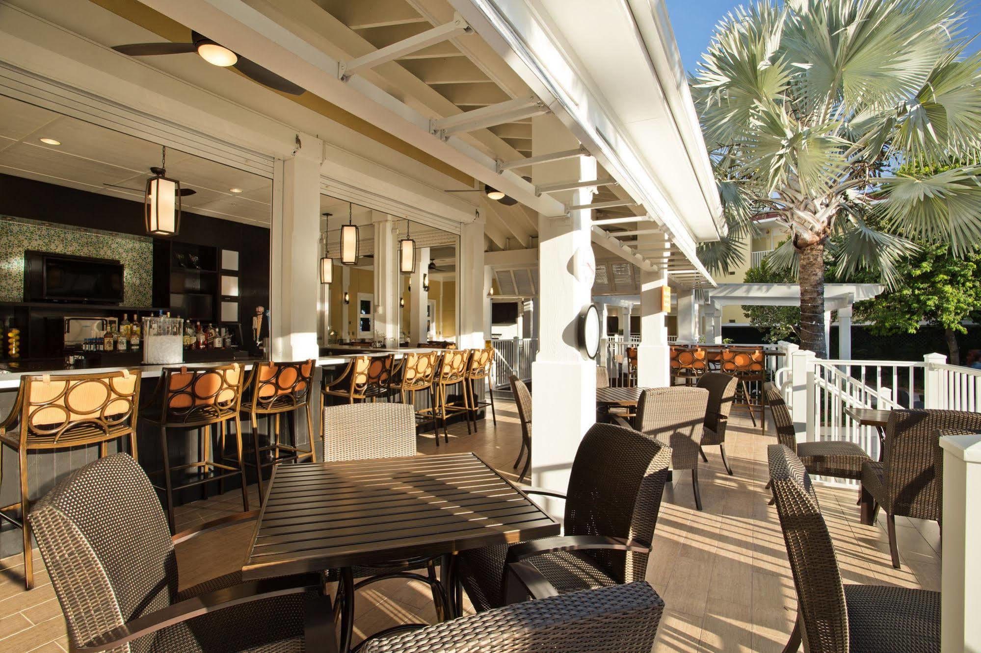 Fairfield Inn & Suites By Marriott Key West Exteriör bild