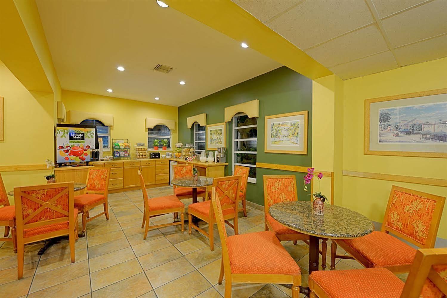 Fairfield Inn & Suites By Marriott Key West Exteriör bild